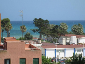 Benicarlo 4A2 Apartamento con amplia terraza y vistas al mar, WIFI, garaje, Benicarló